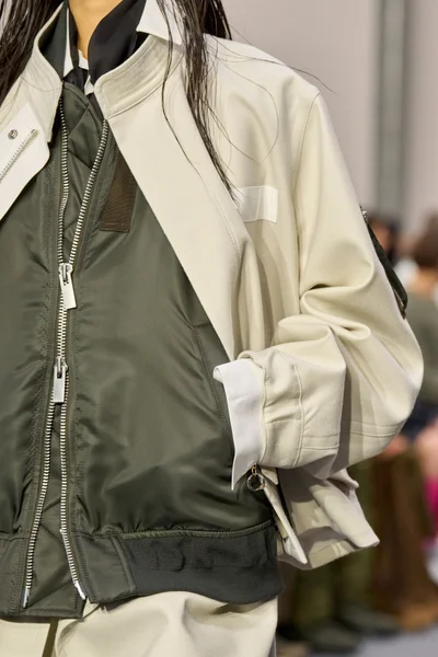 Look 154